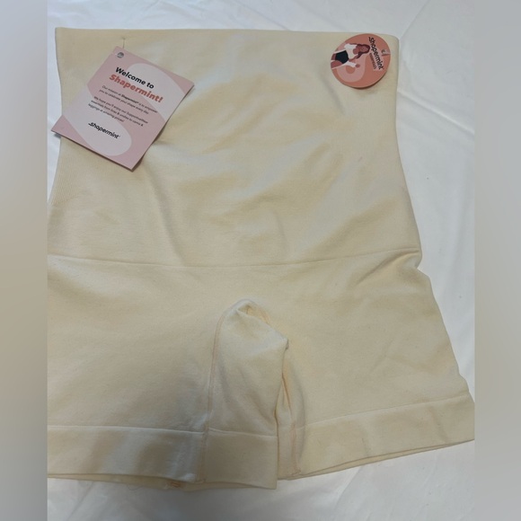 SHAPERMINT TUMMY CONTROLS. SIZE M. - Picture 9 of 9